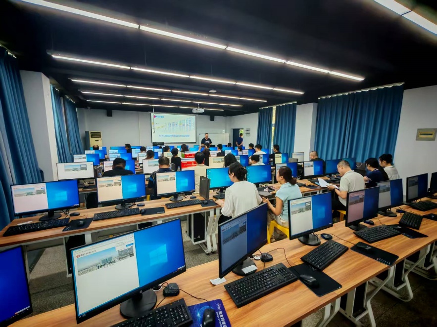 信息中心舉辦正版殺毒軟件培訓，筑牢終端安全防線